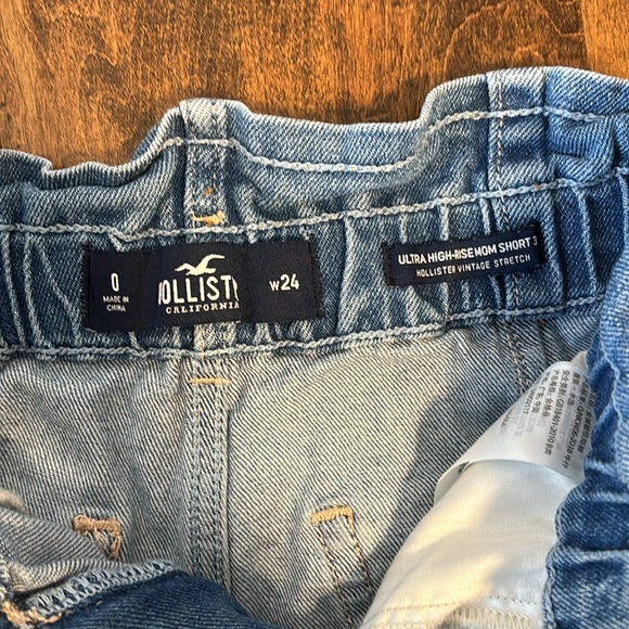 Hollister paper bag mom shorts. - Picture 6 of 6